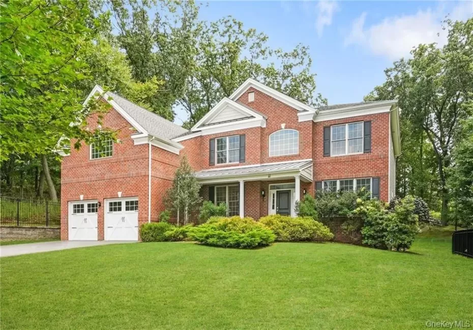 11 Fraydun Lane, Greenburgh, NY, 5 Bedrooms Bedrooms, 11 Rooms Rooms,5 BathroomsBathrooms,Residential,For Rent,Fraydun,0,1060760 11 Fraydun Lane, Greenburgh, NY, 5 Bedrooms Bedrooms, 11 Rooms Rooms,5 BathroomsBathrooms,Residential,For Rent,Fraydun,0,1060760