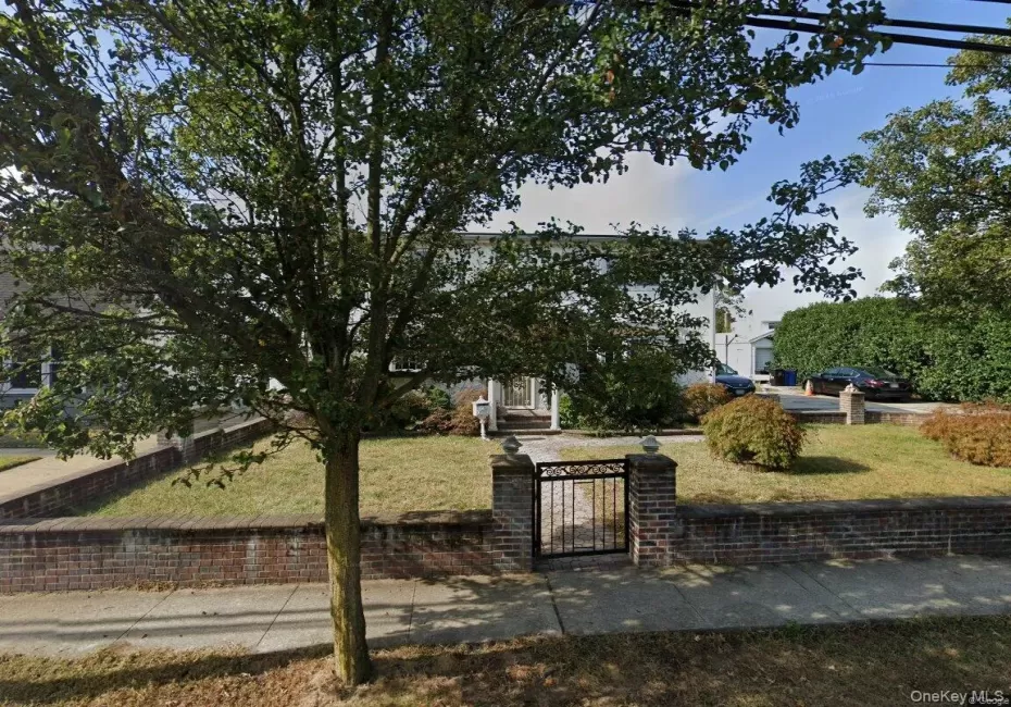 168 Walton Avenue, Hempstead, NY, 2 Bedrooms Bedrooms, 5 Rooms Rooms,1 BathroomBathrooms,Residential Lease,For Rent,Walton,0,1061149 168 Walton Avenue, Hempstead, NY, 2 Bedrooms Bedrooms, 5 Rooms Rooms,1 BathroomBathrooms,Residential Lease,For Rent,Walton,0,1061149