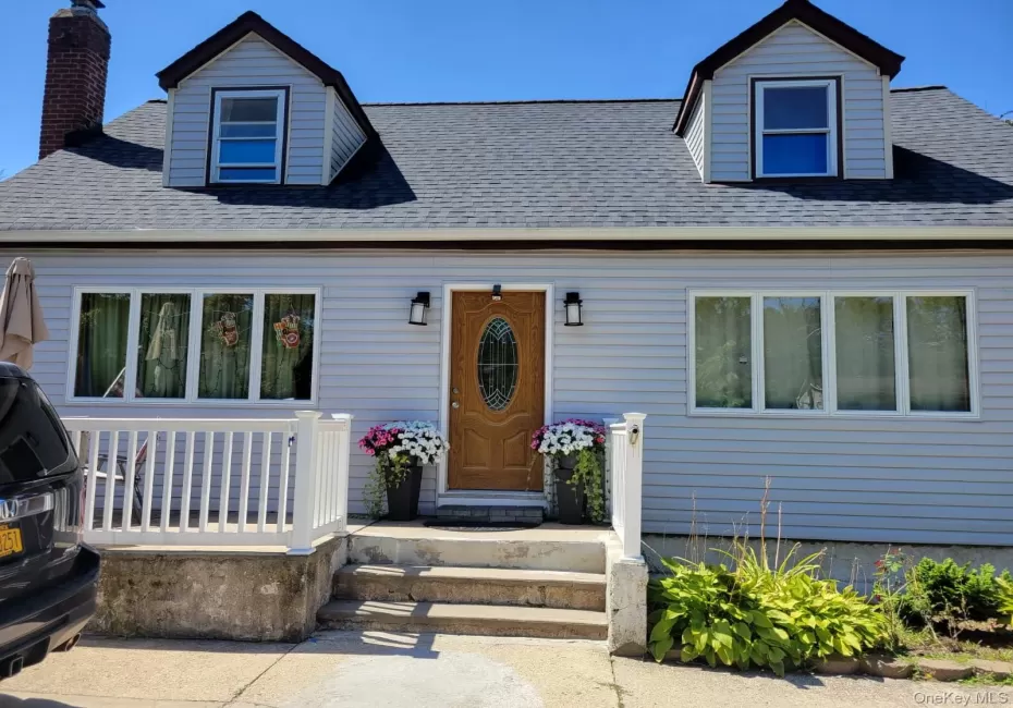 1053 Martinstein Avenue, Islip, NY, 4 Bedrooms Bedrooms, 7 Rooms Rooms,3 BathroomsBathrooms,Residential,For Rent,Martinstein,0,1053596 1053 Martinstein Avenue, Islip, NY, 4 Bedrooms Bedrooms, 7 Rooms Rooms,3 BathroomsBathrooms,Residential,For Rent,Martinstein,0,1053596