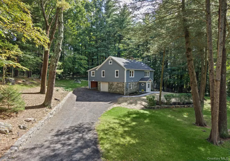 173 Milltown Road, East Fishkill, NY, 2 Bedrooms Bedrooms, 7 Rooms Rooms,2 BathroomsBathrooms,Residential,For Rent,Milltown,0,1047800 173 Milltown Road, East Fishkill, NY, 2 Bedrooms Bedrooms, 7 Rooms Rooms,2 BathroomsBathrooms,Residential,For Rent,Milltown,0,1047800