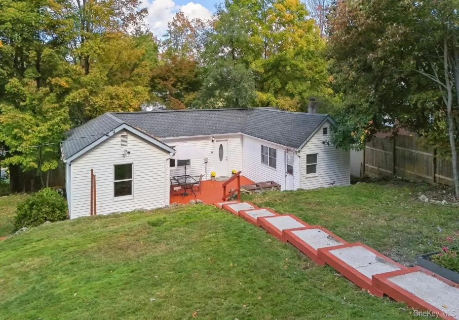 12 Crest Drive, Carmel, NY, 2 Bedrooms Bedrooms, 5 Rooms Rooms,2 BathroomsBathrooms,Residential,For Rent,Crest,0,1061197 12 Crest Drive, Carmel, NY, 2 Bedrooms Bedrooms, 5 Rooms Rooms,2 BathroomsBathrooms,Residential,For Rent,Crest,0,1061197
