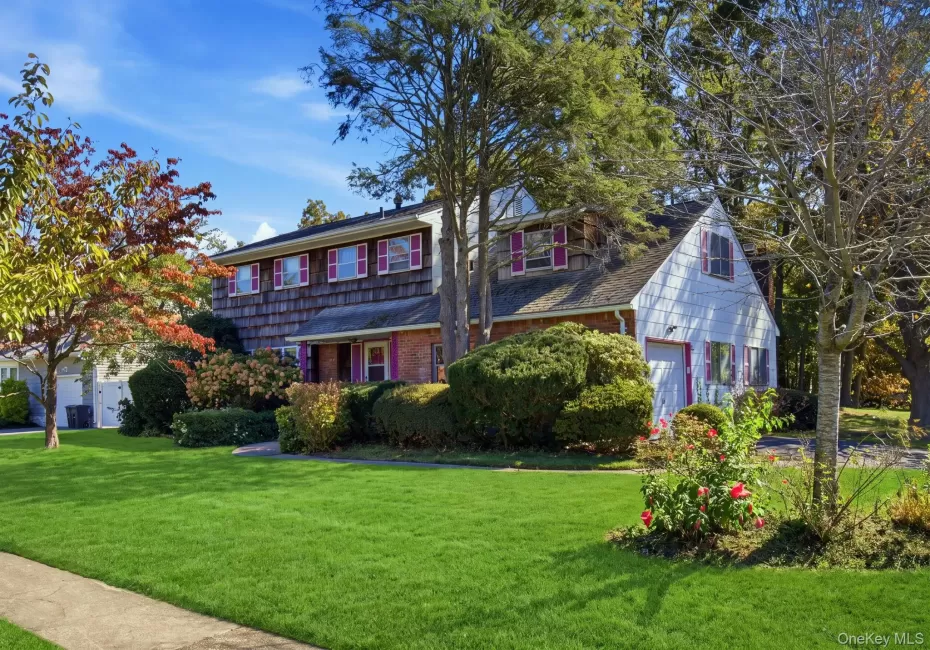 63 Lauren Avenue, Huntington, NY, 4 Bedrooms Bedrooms, 8 Rooms Rooms,2 BathroomsBathrooms,Residential,For Rent,Lauren,0,1046728 63 Lauren Avenue, Huntington, NY, 4 Bedrooms Bedrooms, 8 Rooms Rooms,2 BathroomsBathrooms,Residential,For Rent,Lauren,0,1046728
