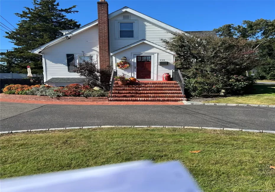 494 Old Country Road, Babylon, NY, 1 Bedroom Bedrooms, 4 Rooms Rooms,1 BathroomBathrooms,Residential Lease,For Rent,Old Country,0,1061462 494 Old Country Road, Babylon, NY, 1 Bedroom Bedrooms, 4 Rooms Rooms,1 BathroomBathrooms,Residential Lease,For Rent,Old Country,0,1061462
