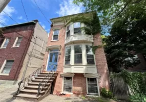 149 Chestnut Street, Albany, NY, 3 Bedrooms Bedrooms, 7 Rooms Rooms,2 BathroomsBathrooms,Residential Lease,For Rent,Chestnut Street,0,1057001 149 Chestnut Street, Albany, NY, 3 Bedrooms Bedrooms, 7 Rooms Rooms,2 BathroomsBathrooms,Residential Lease,For Rent,Chestnut Street,0,1057001