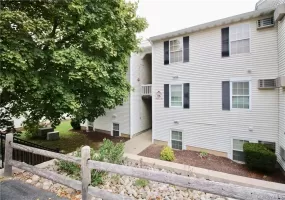 25 Lexington Hill, Monroe, NY, 2 Bedrooms Bedrooms, 5 Rooms Rooms,2 BathroomsBathrooms,Residential Lease,For Rent,Lexington Hill,0,1060668 25 Lexington Hill, Monroe, NY, 2 Bedrooms Bedrooms, 5 Rooms Rooms,2 BathroomsBathrooms,Residential Lease,For Rent,Lexington Hill,0,1060668