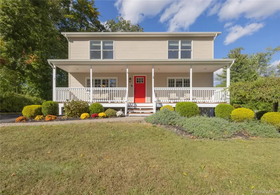 7 Virginia Street, Clarkstown, NY, 6 Bedrooms Bedrooms, 10 Rooms Rooms,3 BathroomsBathrooms,Residential,For Rent,Virginia,0,1051534 7 Virginia Street, Clarkstown, NY, 6 Bedrooms Bedrooms, 10 Rooms Rooms,3 BathroomsBathrooms,Residential,For Rent,Virginia,0,1051534