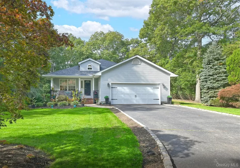 81 C Robinson Avenue, Brookhaven, NY, 3 Bedrooms Bedrooms, 7 Rooms Rooms,2 BathroomsBathrooms,Residential,For Rent,Robinson,0,1061843 81 C Robinson Avenue, Brookhaven, NY, 3 Bedrooms Bedrooms, 7 Rooms Rooms,2 BathroomsBathrooms,Residential,For Rent,Robinson,0,1061843