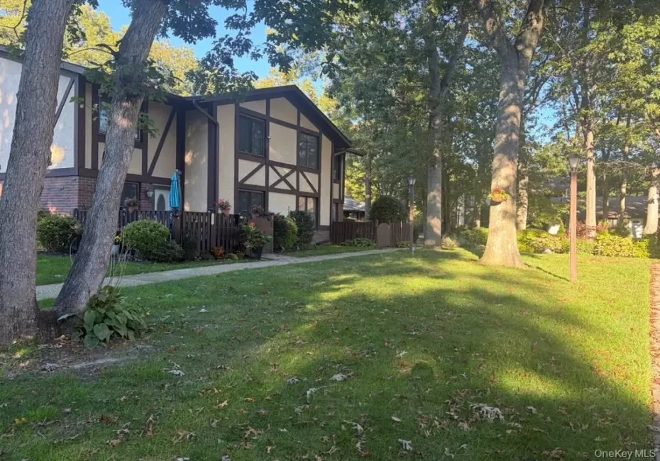 158 Cambridge Drive, Brookhaven, NY, 2 Bedrooms Bedrooms, 8 Rooms Rooms,1 BathroomBathrooms,Residential Lease,For Rent,Cambridge,0,1061957 158 Cambridge Drive, Brookhaven, NY, 2 Bedrooms Bedrooms, 8 Rooms Rooms,1 BathroomBathrooms,Residential Lease,For Rent,Cambridge,0,1061957