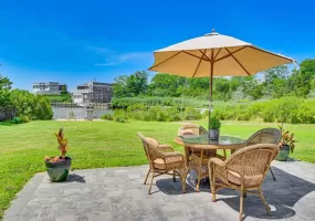 25 Seatuck Lane, Southampton, NY, 3 Bedrooms Bedrooms, 5 Rooms Rooms,2 BathroomsBathrooms,Residential Lease,For Rent,Seatuck,0,1062124 25 Seatuck Lane, Southampton, NY, 3 Bedrooms Bedrooms, 5 Rooms Rooms,2 BathroomsBathrooms,Residential Lease,For Rent,Seatuck,0,1062124
