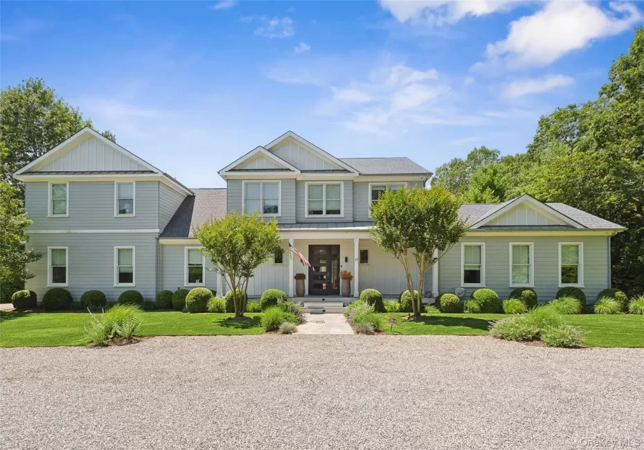 19 Brushy Neck Lane, Southampton, NY, 6 Bedrooms Bedrooms, 9 Rooms Rooms,6 BathroomsBathrooms,Residential Lease,For Rent,Brushy Neck,0,1062173 19 Brushy Neck Lane, Southampton, NY, 6 Bedrooms Bedrooms, 9 Rooms Rooms,6 BathroomsBathrooms,Residential Lease,For Rent,Brushy Neck,0,1062173