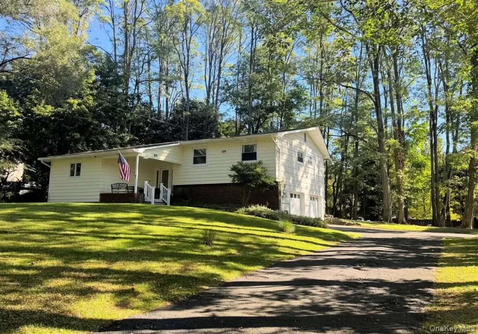 6 ADELE Boulevard, Ramapo, NY, 3 Bedrooms Bedrooms, 7 Rooms Rooms,3 BathroomsBathrooms,Residential,For Rent,ADELE,0,1059336 6 ADELE Boulevard, Ramapo, NY, 3 Bedrooms Bedrooms, 7 Rooms Rooms,3 BathroomsBathrooms,Residential,For Rent,ADELE,0,1059336