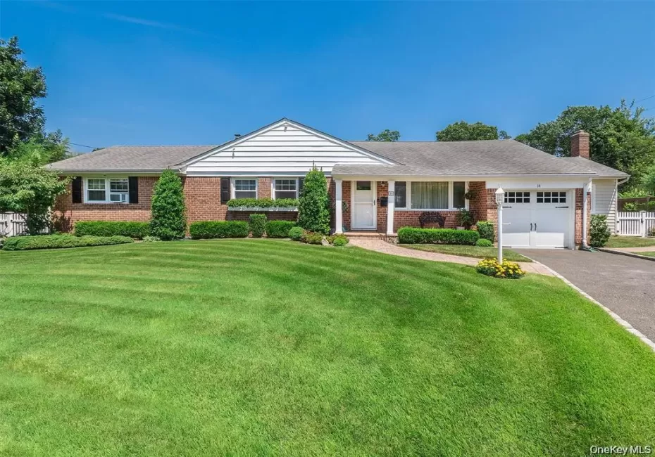 14 Harbor Lane, Oyster Bay, NY, 4 Bedrooms Bedrooms, 8 Rooms Rooms,2 BathroomsBathrooms,Residential Lease,For Rent,Harbor,0,1061460 14 Harbor Lane, Oyster Bay, NY, 4 Bedrooms Bedrooms, 8 Rooms Rooms,2 BathroomsBathrooms,Residential Lease,For Rent,Harbor,0,1061460