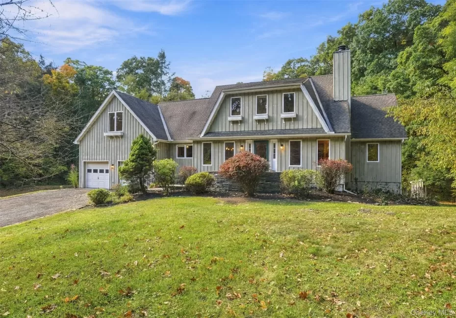 9 Buttonwood Lane, Rhinebeck, NY, 4 Bedrooms Bedrooms, 11 Rooms Rooms,3 BathroomsBathrooms,Residential,For Rent,Buttonwood,0,1059771 9 Buttonwood Lane, Rhinebeck, NY, 4 Bedrooms Bedrooms, 11 Rooms Rooms,3 BathroomsBathrooms,Residential,For Rent,Buttonwood,0,1059771