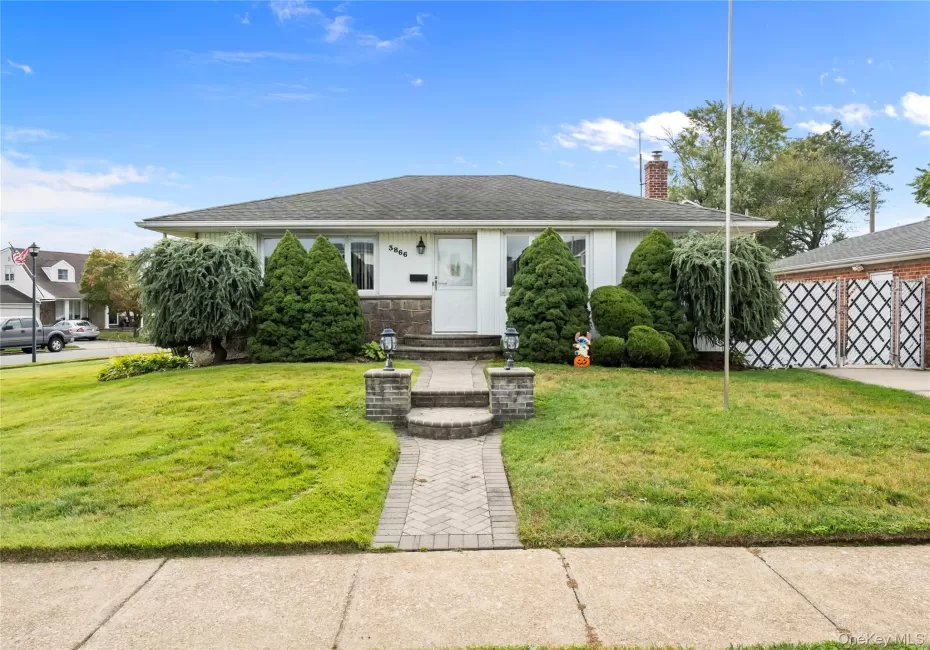 3866 Drake Street, Hempstead, NY, 3 Bedrooms Bedrooms, 6 Rooms Rooms,1 BathroomBathrooms,Residential,For Rent,Drake,0,1057928 3866 Drake Street, Hempstead, NY, 3 Bedrooms Bedrooms, 6 Rooms Rooms,1 BathroomBathrooms,Residential,For Rent,Drake,0,1057928