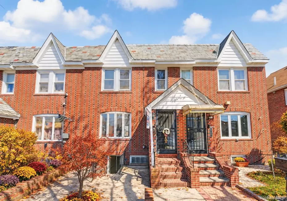 15145 20th Road, New York, NY, 3 Bedrooms Bedrooms, 7 Rooms Rooms,2 BathroomsBathrooms,Residential,For Rent,20th,0,1062192 15145 20th Road, New York, NY, 3 Bedrooms Bedrooms, 7 Rooms Rooms,2 BathroomsBathrooms,Residential,For Rent,20th,0,1062192
