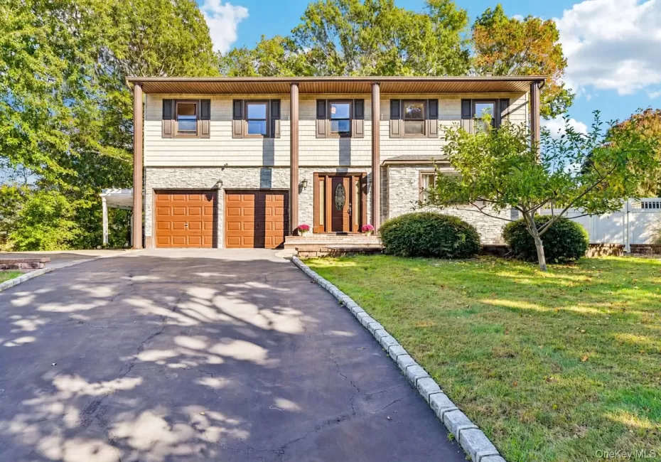 81 Twin Oaks Drive, Smithtown, NY, 4 Bedrooms Bedrooms, 9 Rooms Rooms,3 BathroomsBathrooms,Residential,For Rent,Twin Oaks,0,1061248 81 Twin Oaks Drive, Smithtown, NY, 4 Bedrooms Bedrooms, 9 Rooms Rooms,3 BathroomsBathrooms,Residential,For Rent,Twin Oaks,0,1061248