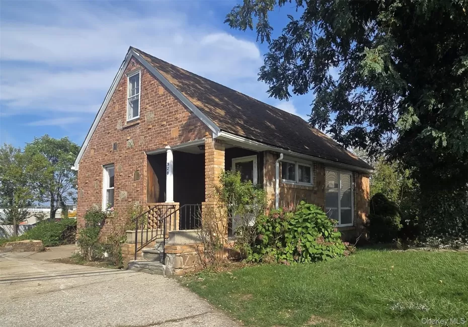 Welcome to 928 Mile Square Road! Welcome to 928 Mile Square Road!