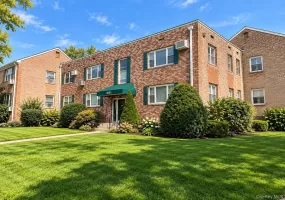 1051 Fenwood, Hempstead, NY, 1 Bedroom Bedrooms, 4 Rooms Rooms,1 BathroomBathrooms,Residential Lease,For Rent,Fenwood,0,1062317 1051 Fenwood, Hempstead, NY, 1 Bedroom Bedrooms, 4 Rooms Rooms,1 BathroomBathrooms,Residential Lease,For Rent,Fenwood,0,1062317