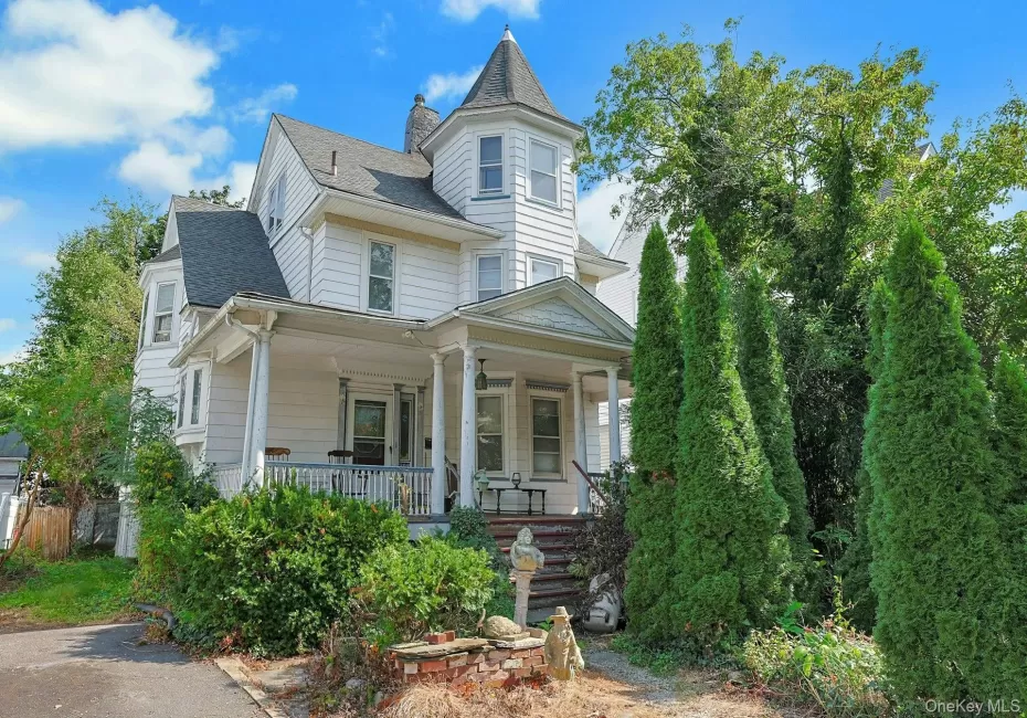 202 Woodland Avenue, New Rochelle, NY, 4 Bedrooms Bedrooms, 8 Rooms Rooms,2 BathroomsBathrooms,Residential,For Rent,Woodland,0,1060137 202 Woodland Avenue, New Rochelle, NY, 4 Bedrooms Bedrooms, 8 Rooms Rooms,2 BathroomsBathrooms,Residential,For Rent,Woodland,0,1060137