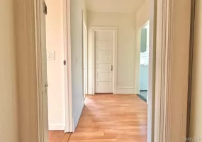 132 Overlook Street, Mount Vernon, NY, 2 Bedrooms Bedrooms, 4 Rooms Rooms,1 BathroomBathrooms,Residential Lease,For Rent,Overlook,0,1062280 132 Overlook Street, Mount Vernon, NY, 2 Bedrooms Bedrooms, 4 Rooms Rooms,1 BathroomBathrooms,Residential Lease,For Rent,Overlook,0,1062280
