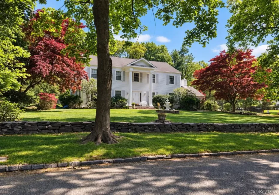 2 Three Pond Road, Smithtown, NY, 4 Bedrooms Bedrooms, 10 Rooms Rooms,2 BathroomsBathrooms,Residential,For Rent,Three Pond,0,1059779 2 Three Pond Road, Smithtown, NY, 4 Bedrooms Bedrooms, 10 Rooms Rooms,2 BathroomsBathrooms,Residential,For Rent,Three Pond,0,1059779