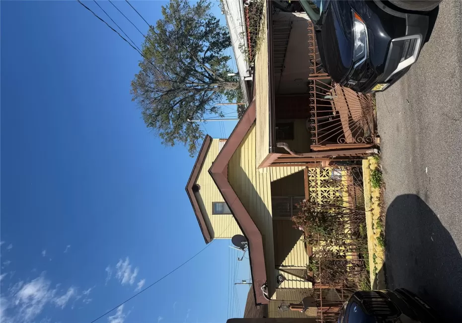 1515 Harding Park, New York, NY, 2 Bedrooms Bedrooms, 5 Rooms Rooms,2 BathroomsBathrooms,Residential,For Rent,Harding,0,1062138 1515 Harding Park, New York, NY, 2 Bedrooms Bedrooms, 5 Rooms Rooms,2 BathroomsBathrooms,Residential,For Rent,Harding,0,1062138