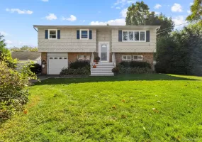 12 Bryan Street, Huntington, NY, 4 Bedrooms Bedrooms, 8 Rooms Rooms,2 BathroomsBathrooms,Residential,For Rent,Bryan,0,1061938 12 Bryan Street, Huntington, NY, 4 Bedrooms Bedrooms, 8 Rooms Rooms,2 BathroomsBathrooms,Residential,For Rent,Bryan,0,1061938