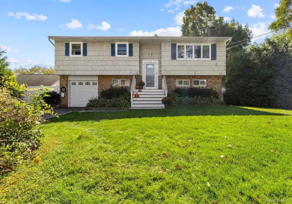 12 Bryan Street, Huntington, NY, 4 Bedrooms Bedrooms, 8 Rooms Rooms,2 BathroomsBathrooms,Residential,For Rent,Bryan,0,1061938 12 Bryan Street, Huntington, NY, 4 Bedrooms Bedrooms, 8 Rooms Rooms,2 BathroomsBathrooms,Residential,For Rent,Bryan,0,1061938