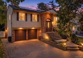23 Gale Drive, Hempstead, NY, 4 Bedrooms Bedrooms, 8 Rooms Rooms,3 BathroomsBathrooms,Residential,For Rent,Gale,0,1062359 23 Gale Drive, Hempstead, NY, 4 Bedrooms Bedrooms, 8 Rooms Rooms,3 BathroomsBathrooms,Residential,For Rent,Gale,0,1062359