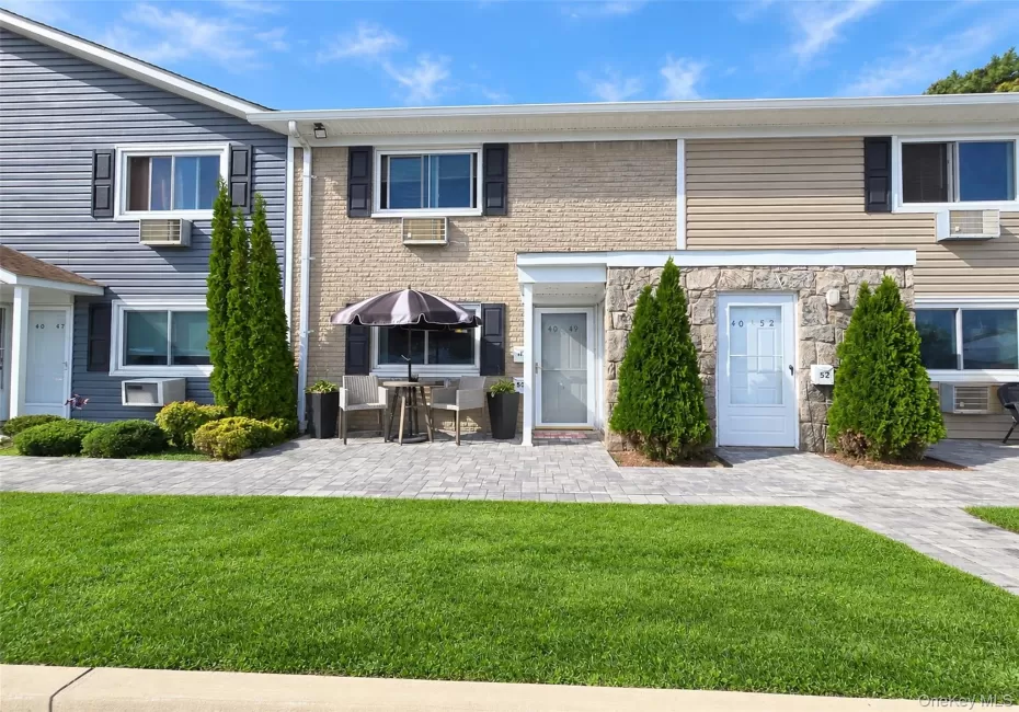 40 W 4th Street, Brookhaven, NY, 1 Bedroom Bedrooms, 3 Rooms Rooms,1 BathroomBathrooms,Residential,For Rent,W 4th,0,1062415 40 W 4th Street, Brookhaven, NY, 1 Bedroom Bedrooms, 3 Rooms Rooms,1 BathroomBathrooms,Residential,For Rent,W 4th,0,1062415