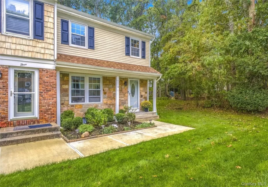 4 Bartlett Commons, Brookhaven, NY, 3 Bedrooms Bedrooms, 8 Rooms Rooms,1 BathroomBathrooms,Residential Lease,For Rent,Bartlett,0,1061652 4 Bartlett Commons, Brookhaven, NY, 3 Bedrooms Bedrooms, 8 Rooms Rooms,1 BathroomBathrooms,Residential Lease,For Rent,Bartlett,0,1061652