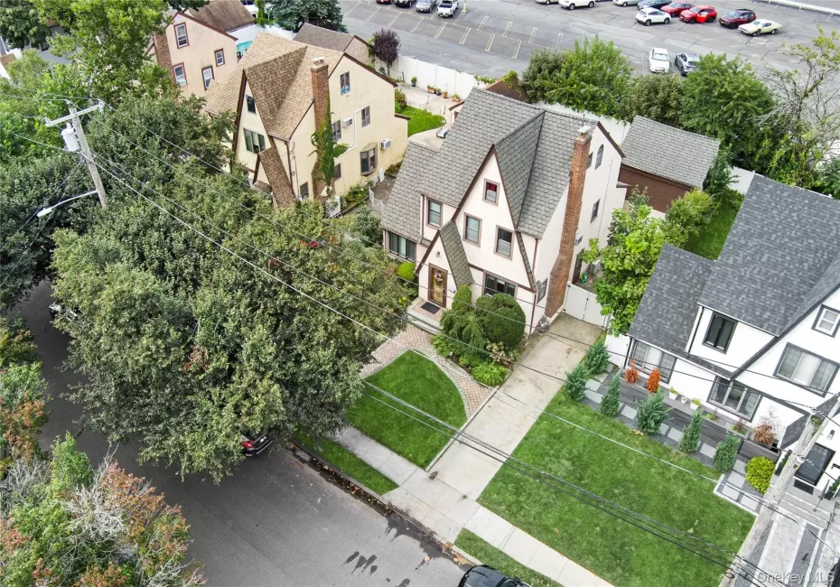 43 Marlborough Road, Hempstead, NY, 4 Bedrooms Bedrooms, 9 Rooms Rooms,2 BathroomsBathrooms,Residential,For Rent,Marlborough,0,1062054 43 Marlborough Road, Hempstead, NY, 4 Bedrooms Bedrooms, 9 Rooms Rooms,2 BathroomsBathrooms,Residential,For Rent,Marlborough,0,1062054