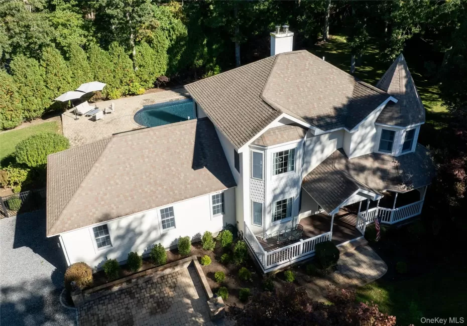 11 Country Estates Road, Southampton, NY, 4 Bedrooms Bedrooms, 10 Rooms Rooms,2 BathroomsBathrooms,Residential,For Rent,Country Estates,0,1056161 11 Country Estates Road, Southampton, NY, 4 Bedrooms Bedrooms, 10 Rooms Rooms,2 BathroomsBathrooms,Residential,For Rent,Country Estates,0,1056161
