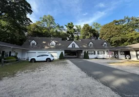 1864 Muttontown, Oyster Bay, NY, 2 Bedrooms Bedrooms, 4 Rooms Rooms,1 BathroomBathrooms,Residential Lease,For Rent,Muttontown,0,1062585 1864 Muttontown, Oyster Bay, NY, 2 Bedrooms Bedrooms, 4 Rooms Rooms,1 BathroomBathrooms,Residential Lease,For Rent,Muttontown,0,1062585