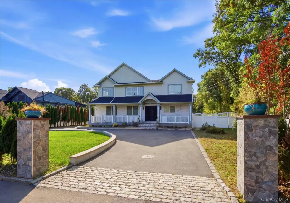171 Oakfield Avenue, Huntington, NY, 4 Bedrooms Bedrooms, 10 Rooms Rooms,2 BathroomsBathrooms,Residential Lease,For Rent,Oakfield,0,1062710 171 Oakfield Avenue, Huntington, NY, 4 Bedrooms Bedrooms, 10 Rooms Rooms,2 BathroomsBathrooms,Residential Lease,For Rent,Oakfield,0,1062710