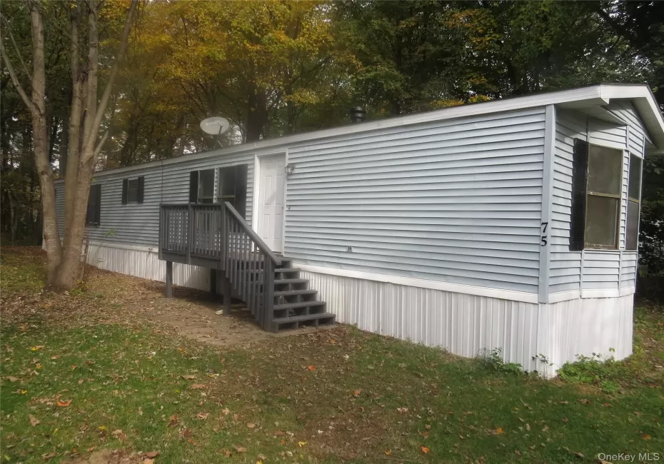 723 Beekman Road, Beekman, NY, 2 Bedrooms Bedrooms, 5 Rooms Rooms,2 BathroomsBathrooms,Residential,For Rent,Beekman,0,1062373 723 Beekman Road, Beekman, NY, 2 Bedrooms Bedrooms, 5 Rooms Rooms,2 BathroomsBathrooms,Residential,For Rent,Beekman,0,1062373