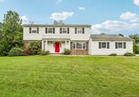 5 Edwin Lane, Huntington, NY, 5 Bedrooms Bedrooms, 9 Rooms Rooms,3 BathroomsBathrooms,Residential,For Rent,Edwin,0,1060792 5 Edwin Lane, Huntington, NY, 5 Bedrooms Bedrooms, 9 Rooms Rooms,3 BathroomsBathrooms,Residential,For Rent,Edwin,0,1060792