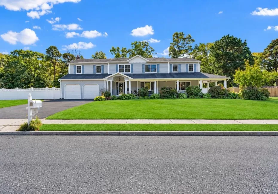 12 Brooktree Court, Islip, NY, 7 Bedrooms Bedrooms, 14 Rooms Rooms,4 BathroomsBathrooms,Residential,For Rent,Brooktree,0,1055548 12 Brooktree Court, Islip, NY, 7 Bedrooms Bedrooms, 14 Rooms Rooms,4 BathroomsBathrooms,Residential,For Rent,Brooktree,0,1055548