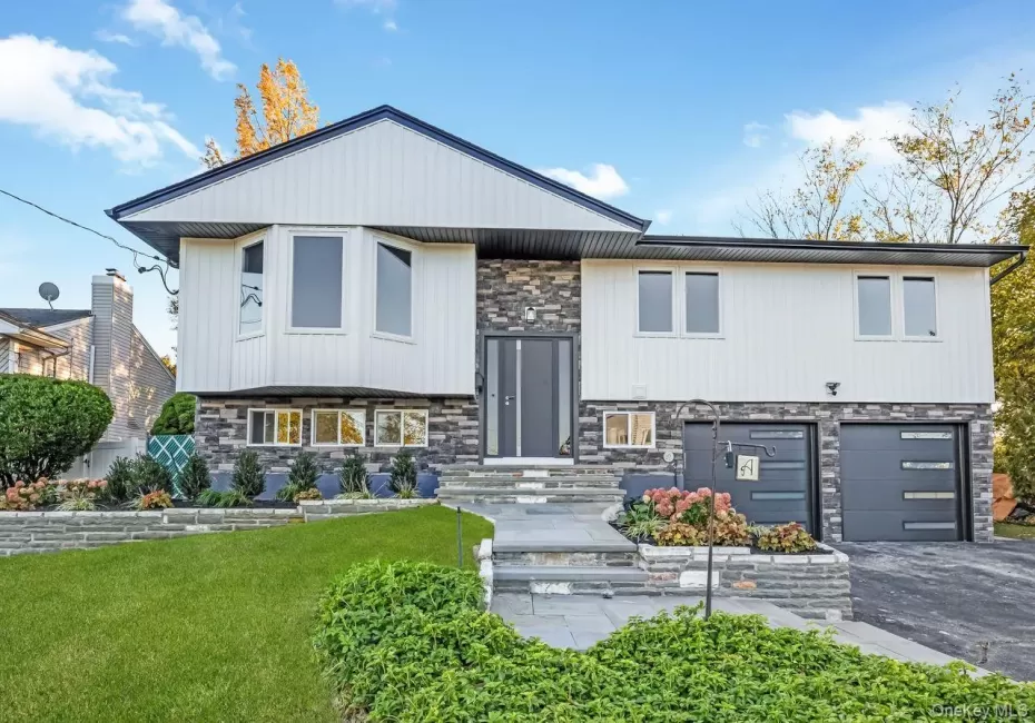 27 Clinton Lane, Oyster Bay, NY, 4 Bedrooms Bedrooms, 8 Rooms Rooms,2 BathroomsBathrooms,Residential,For Rent,Clinton,0,1060682 27 Clinton Lane, Oyster Bay, NY, 4 Bedrooms Bedrooms, 8 Rooms Rooms,2 BathroomsBathrooms,Residential,For Rent,Clinton,0,1060682