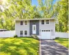 32 Lodge Lane, Brookhaven, NY, 4 Bedrooms Bedrooms, 7 Rooms Rooms,1 BathroomBathrooms,Residential,For Rent,Lodge,0,1061463 32 Lodge Lane, Brookhaven, NY, 4 Bedrooms Bedrooms, 7 Rooms Rooms,1 BathroomBathrooms,Residential,For Rent,Lodge,0,1061463