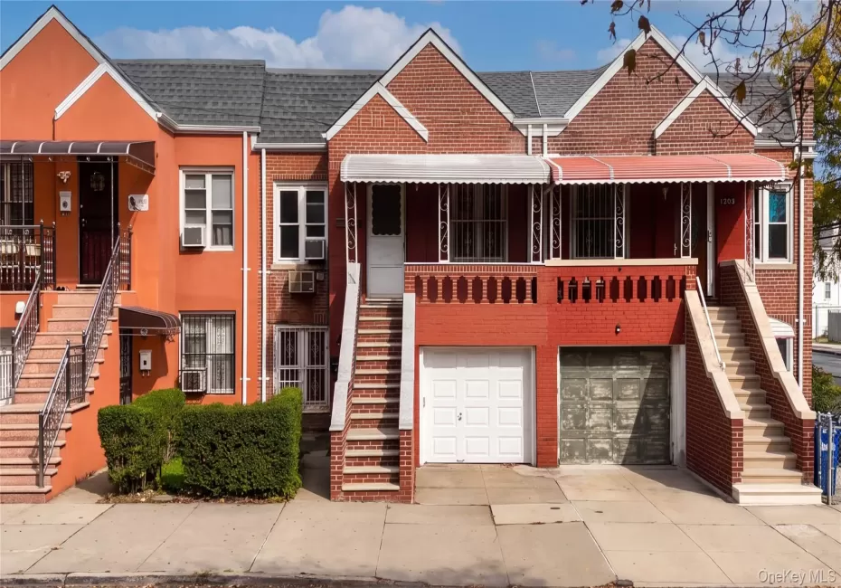 1902 Hone Avenue, New York, NY, 3 Bedrooms Bedrooms, 9 Rooms Rooms,2 BathroomsBathrooms,Residential,For Rent,Hone,0,1062413 1902 Hone Avenue, New York, NY, 3 Bedrooms Bedrooms, 9 Rooms Rooms,2 BathroomsBathrooms,Residential,For Rent,Hone,0,1062413