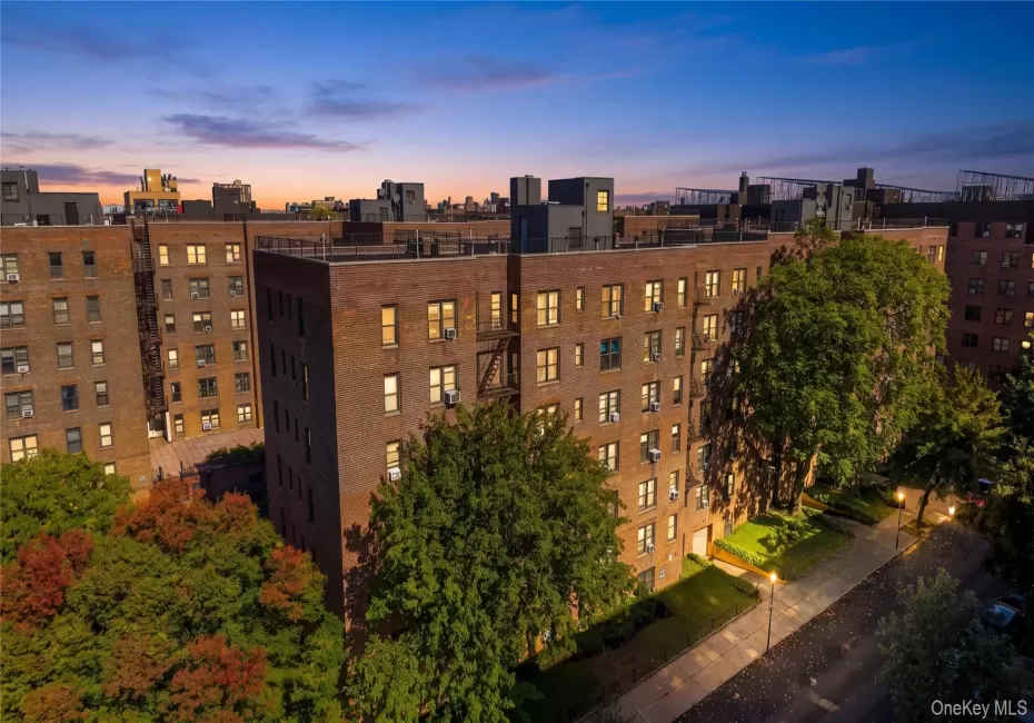 105-07 66th Road, New York, NY, 1 Bedroom Bedrooms, 3 Rooms Rooms,1 BathroomBathrooms,Residential,For Rent,66th,0,1062338 105-07 66th Road, New York, NY, 1 Bedroom Bedrooms, 3 Rooms Rooms,1 BathroomBathrooms,Residential,For Rent,66th,0,1062338