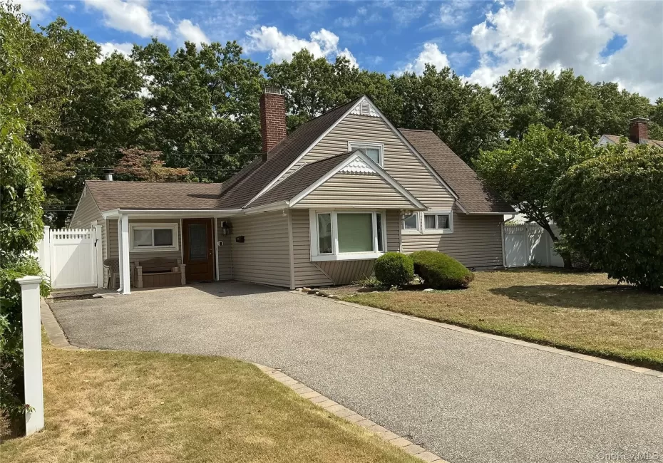 152 Choir Lane, Hempstead, NY, 4 Bedrooms Bedrooms, 9 Rooms Rooms,2 BathroomsBathrooms,Residential,For Rent,Choir,0,1063017 152 Choir Lane, Hempstead, NY, 4 Bedrooms Bedrooms, 9 Rooms Rooms,2 BathroomsBathrooms,Residential,For Rent,Choir,0,1063017