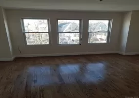 10916 Pinegrove Street, New York, NY, 2 Bedrooms Bedrooms, 5 Rooms Rooms,1 BathroomBathrooms,Residential Lease,For Rent,Pinegrove,0,1062940 10916 Pinegrove Street, New York, NY, 2 Bedrooms Bedrooms, 5 Rooms Rooms,1 BathroomBathrooms,Residential Lease,For Rent,Pinegrove,0,1062940