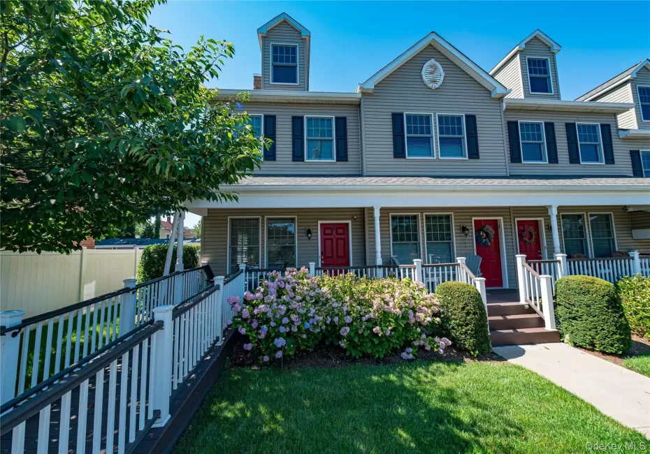 7 Nathan Hale Drive, Huntington, NY, 2 Bedrooms Bedrooms, 6 Rooms Rooms,2 BathroomsBathrooms,Residential Lease,For Rent,Nathan Hale,0,1062735 7 Nathan Hale Drive, Huntington, NY, 2 Bedrooms Bedrooms, 6 Rooms Rooms,2 BathroomsBathrooms,Residential Lease,For Rent,Nathan Hale,0,1062735