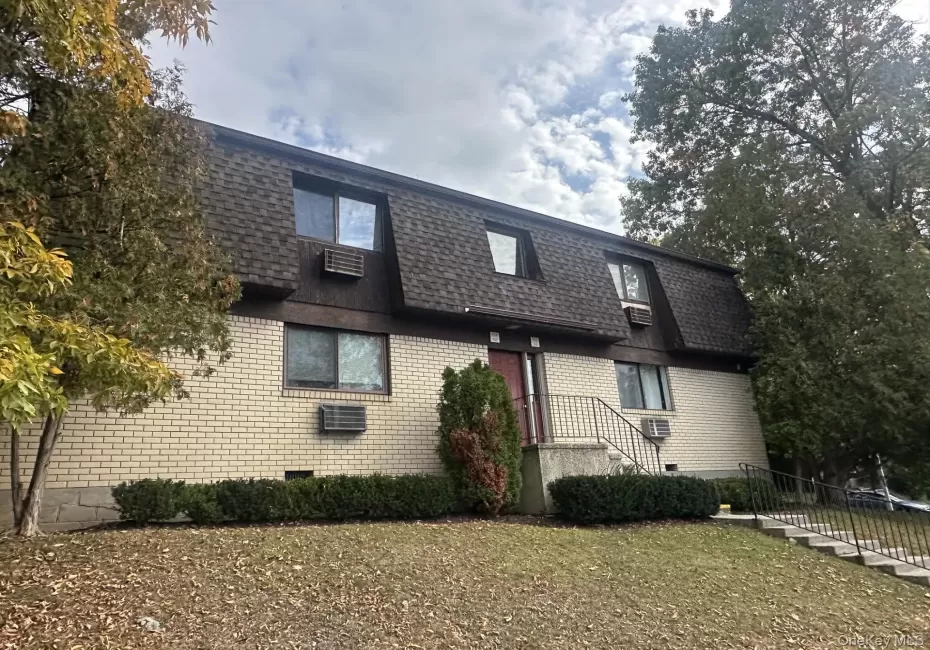 1505 Cherry Hill Drive, Poughkeepsie (town), NY, 1 Bedroom Bedrooms, 4 Rooms Rooms,1 BathroomBathrooms,Residential Lease,For Rent,Cherry Hill,0,1062736 1505 Cherry Hill Drive, Poughkeepsie (town), NY, 1 Bedroom Bedrooms, 4 Rooms Rooms,1 BathroomBathrooms,Residential Lease,For Rent,Cherry Hill,0,1062736