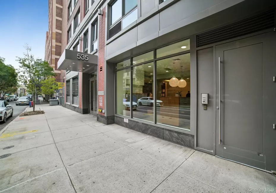 535 W 52nd Street, New York, NY, 1 Bedroom Bedrooms, 4 Rooms Rooms,1 BathroomBathrooms,Residential Lease,For Rent,Street,0,1063142 535 W 52nd Street, New York, NY, 1 Bedroom Bedrooms, 4 Rooms Rooms,1 BathroomBathrooms,Residential Lease,For Rent,Street,0,1063142