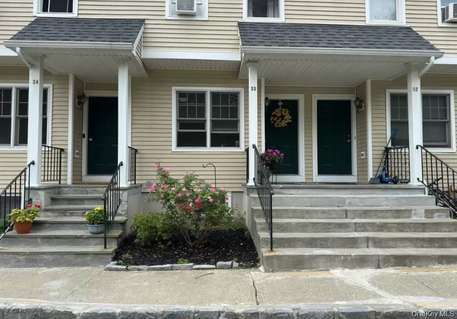 1870 Baldwin Road, Yorktown, NY, 2 Bedrooms Bedrooms, 4 Rooms Rooms,1 BathroomBathrooms,Residential Lease,For Rent,Baldwin,0,1063282 1870 Baldwin Road, Yorktown, NY, 2 Bedrooms Bedrooms, 4 Rooms Rooms,1 BathroomBathrooms,Residential Lease,For Rent,Baldwin,0,1063282