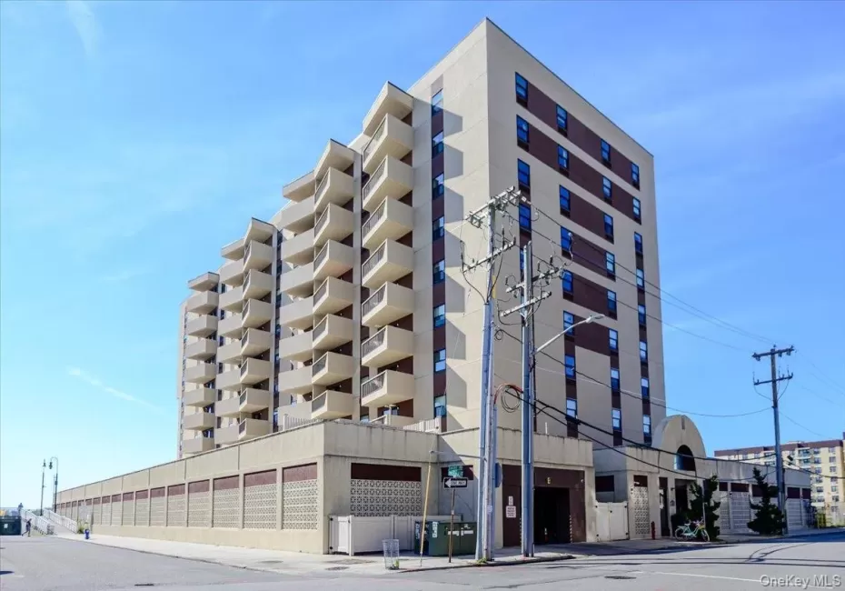 360 Shore Road, Long Beach, NY, 1 Bedroom Bedrooms, 4 Rooms Rooms,1 BathroomBathrooms,Residential,For Rent,Shore,0,1061911 360 Shore Road, Long Beach, NY, 1 Bedroom Bedrooms, 4 Rooms Rooms,1 BathroomBathrooms,Residential,For Rent,Shore,0,1061911