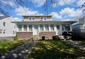 99 Jerusalem Avenue, Oyster Bay, NY, 1 Bedroom Bedrooms, 5 Rooms Rooms,1 BathroomBathrooms,Residential Lease,For Rent,Jerusalem,0,1063321 99 Jerusalem Avenue, Oyster Bay, NY, 1 Bedroom Bedrooms, 5 Rooms Rooms,1 BathroomBathrooms,Residential Lease,For Rent,Jerusalem,0,1063321